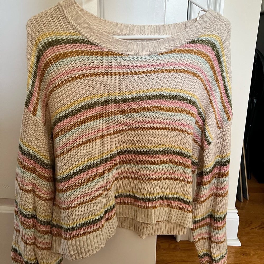 Billabong Cream and Pink Crew Neck Sweater